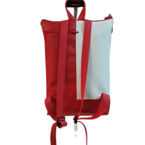 mochila sanferminera a tope, espalda!
