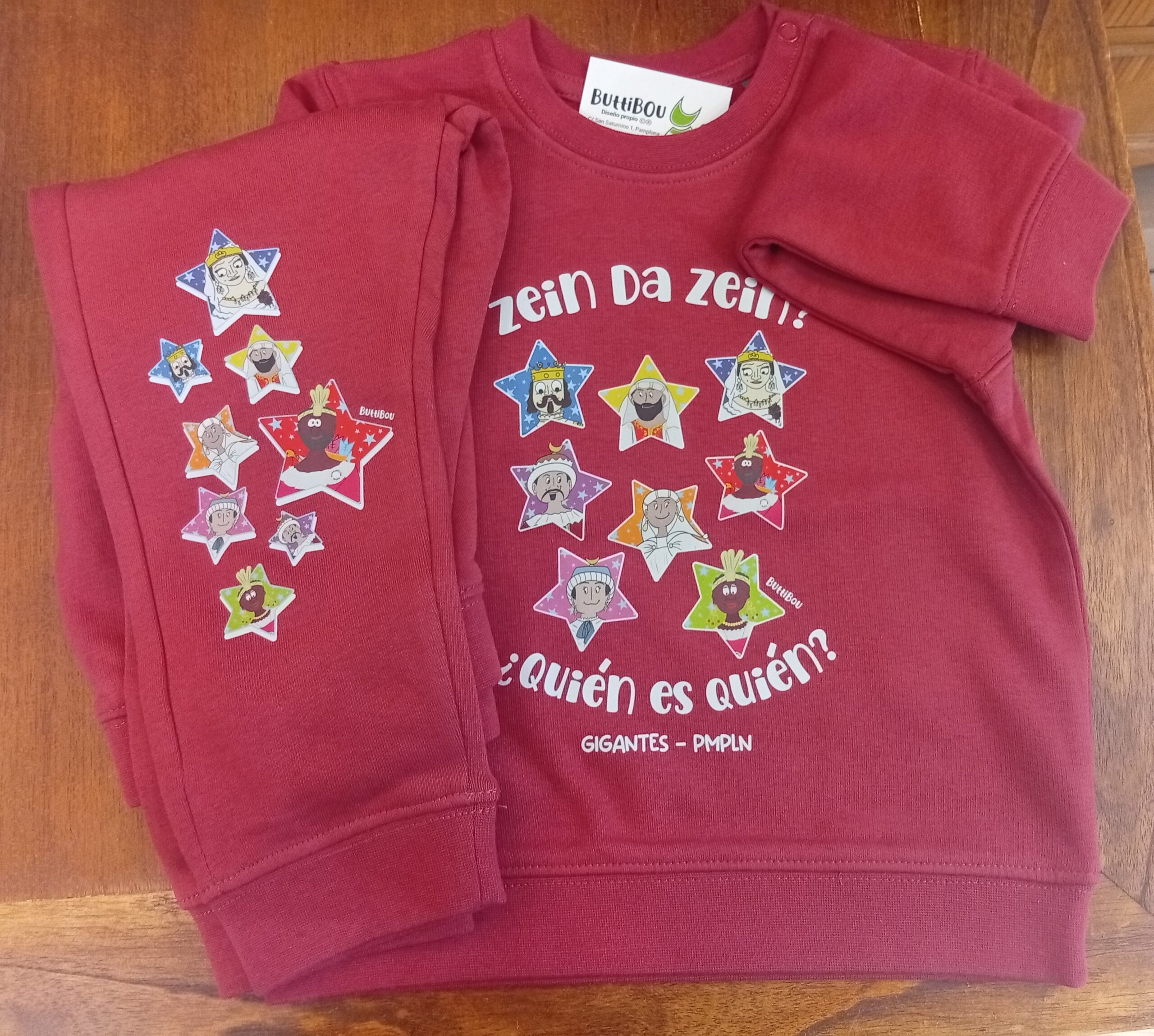 Conjunto infantil Estrellas.Kids Set Estrellas Gigantes terracotta color – Giants of Pamplona Gigantes color teja – Gigantes de Pamplona . Conjunto infantil Estrellas.Kids Set Estrellas Gigantes terracotta color – Giants of Pamplona Gigantes color teja – Gigantes de Pamplona .