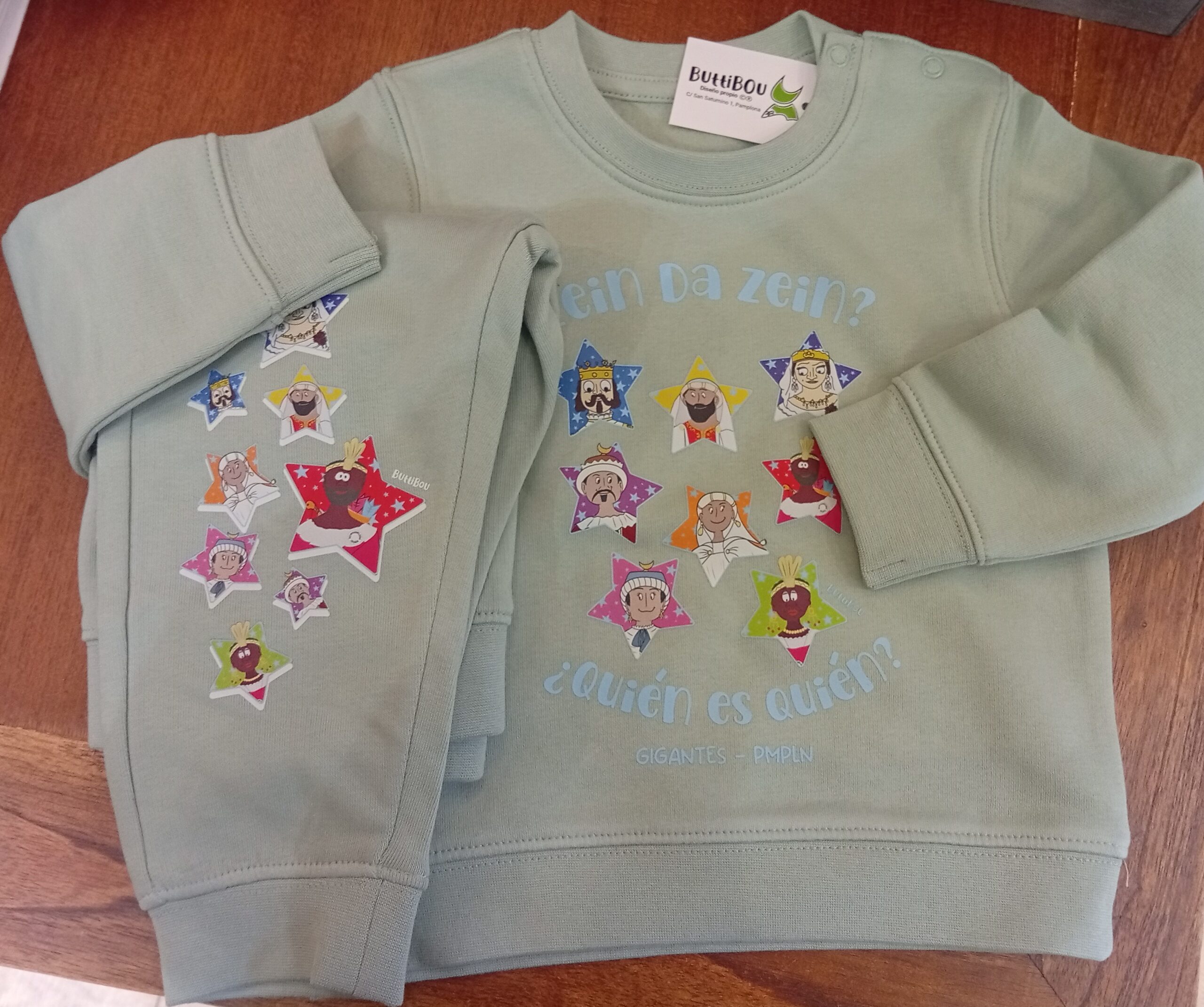 Conjunto infantil Estrellas Gigantes color verde menta – Gigantes de Pamplona. Kids Set Estrellas Gigantes mint green color – Giants of Pamplona Conjunto infantil Estrellas Gigantes color verde menta – Gigantes de Pamplona. Kids Set Estrellas Gigantes mint green color – Giants of Pamplona